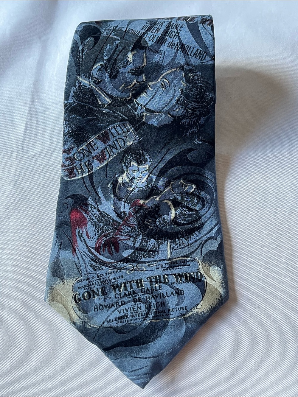 Men's Graphic Silk Tie in Black and Gray